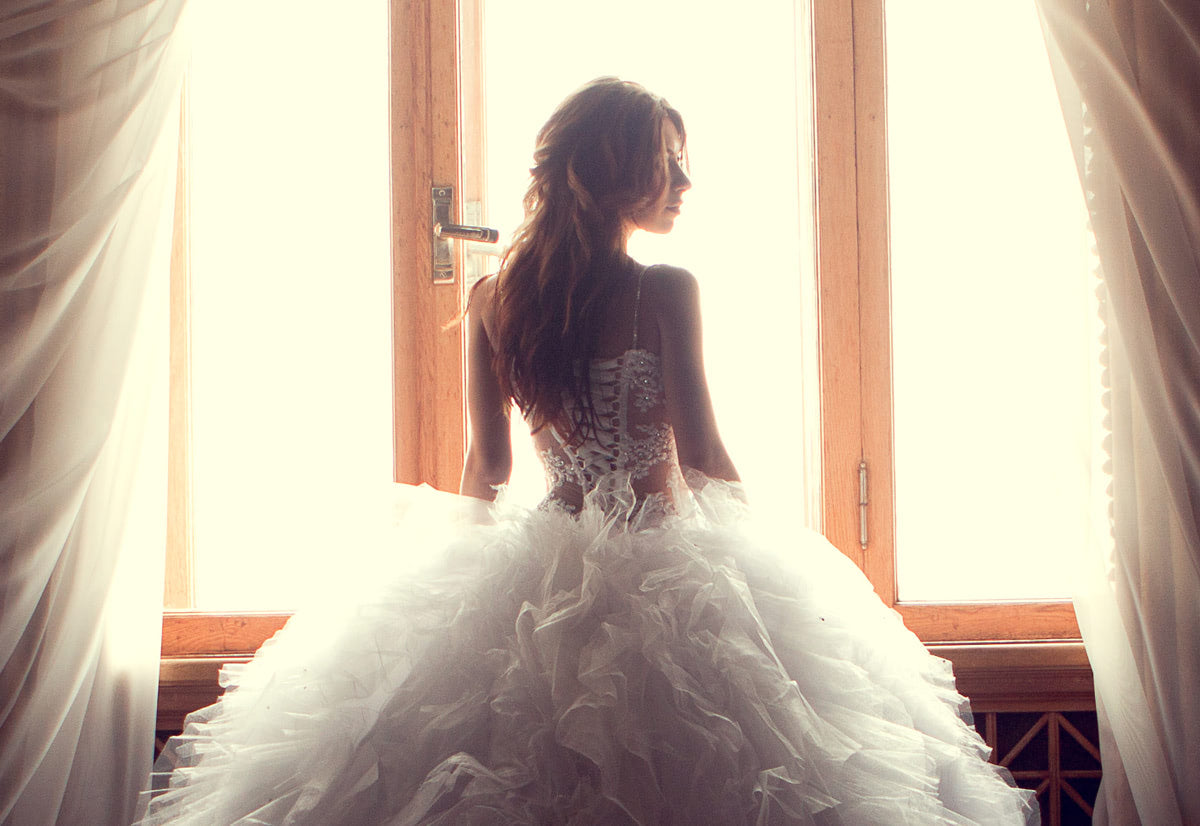 bride with beautiful long hair