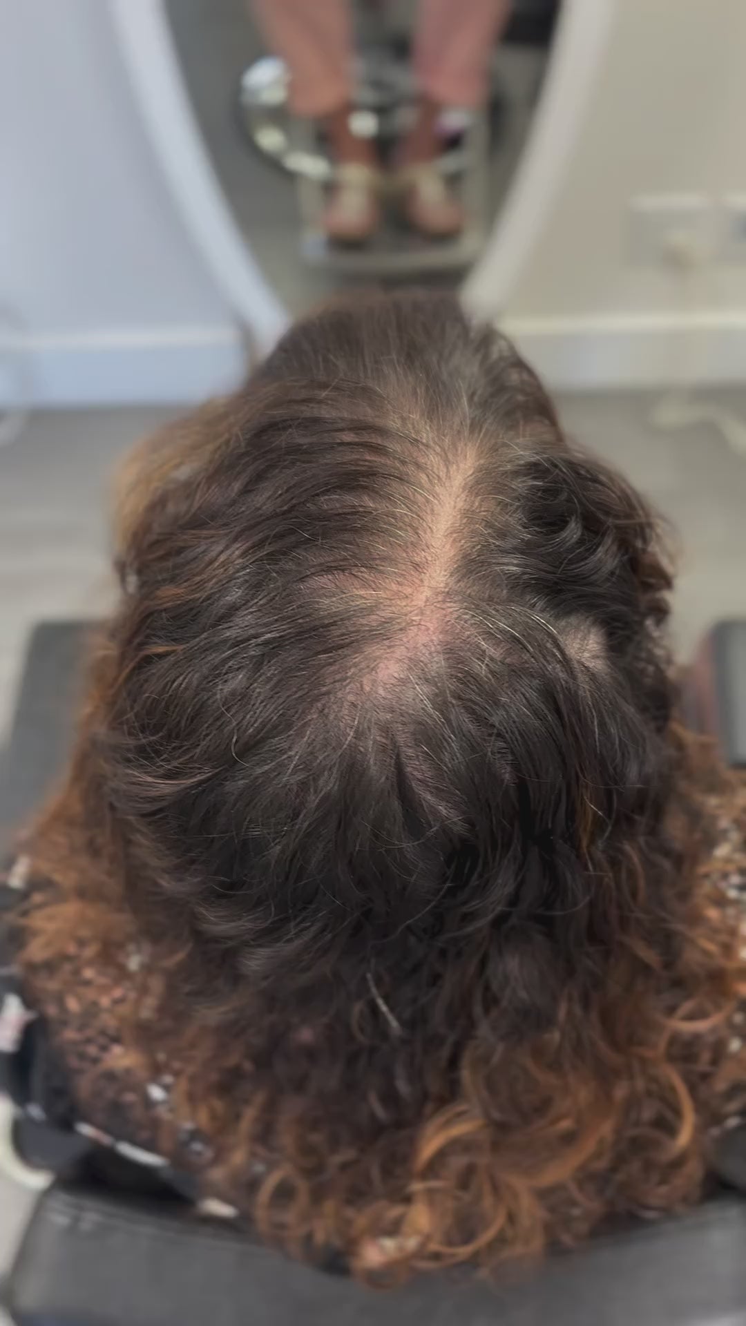 hair building fibers by perfect locks fiber - video preview