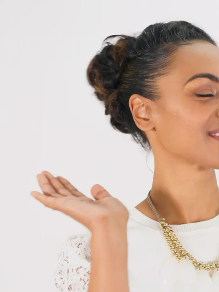 Video of the Scrunchie Hair Extensions - video preview