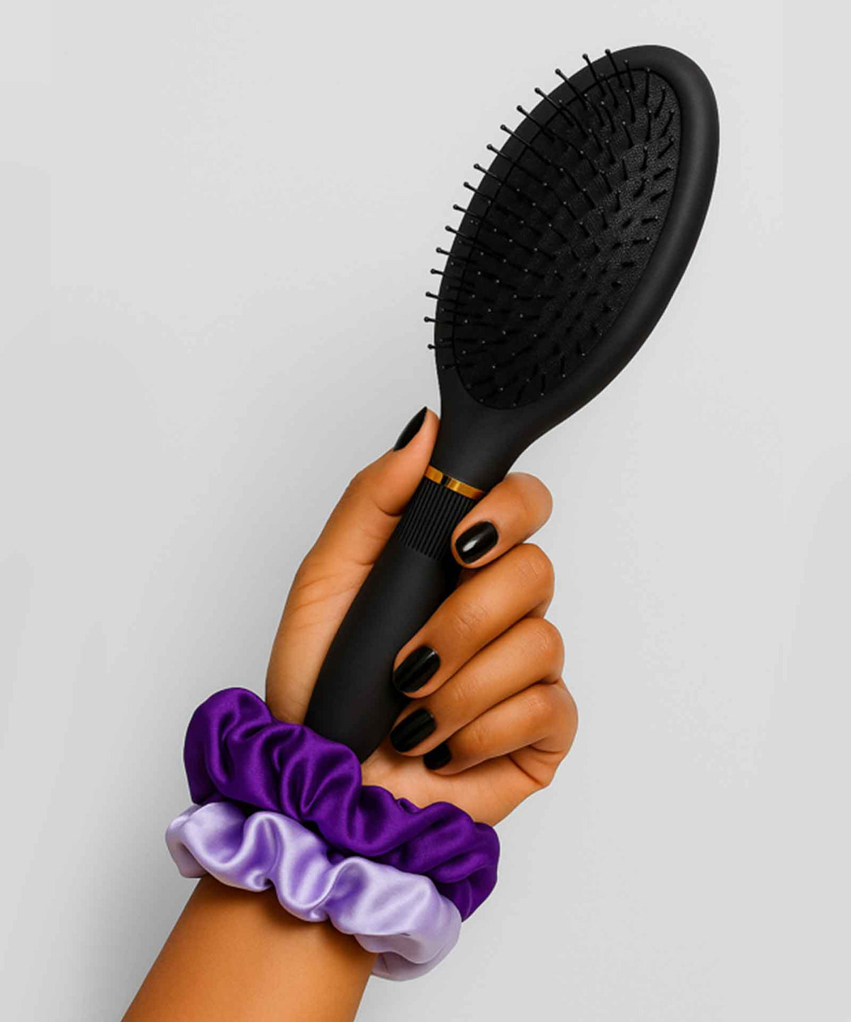 Satin Scrunchie 2 Pack + Loop Brush Set