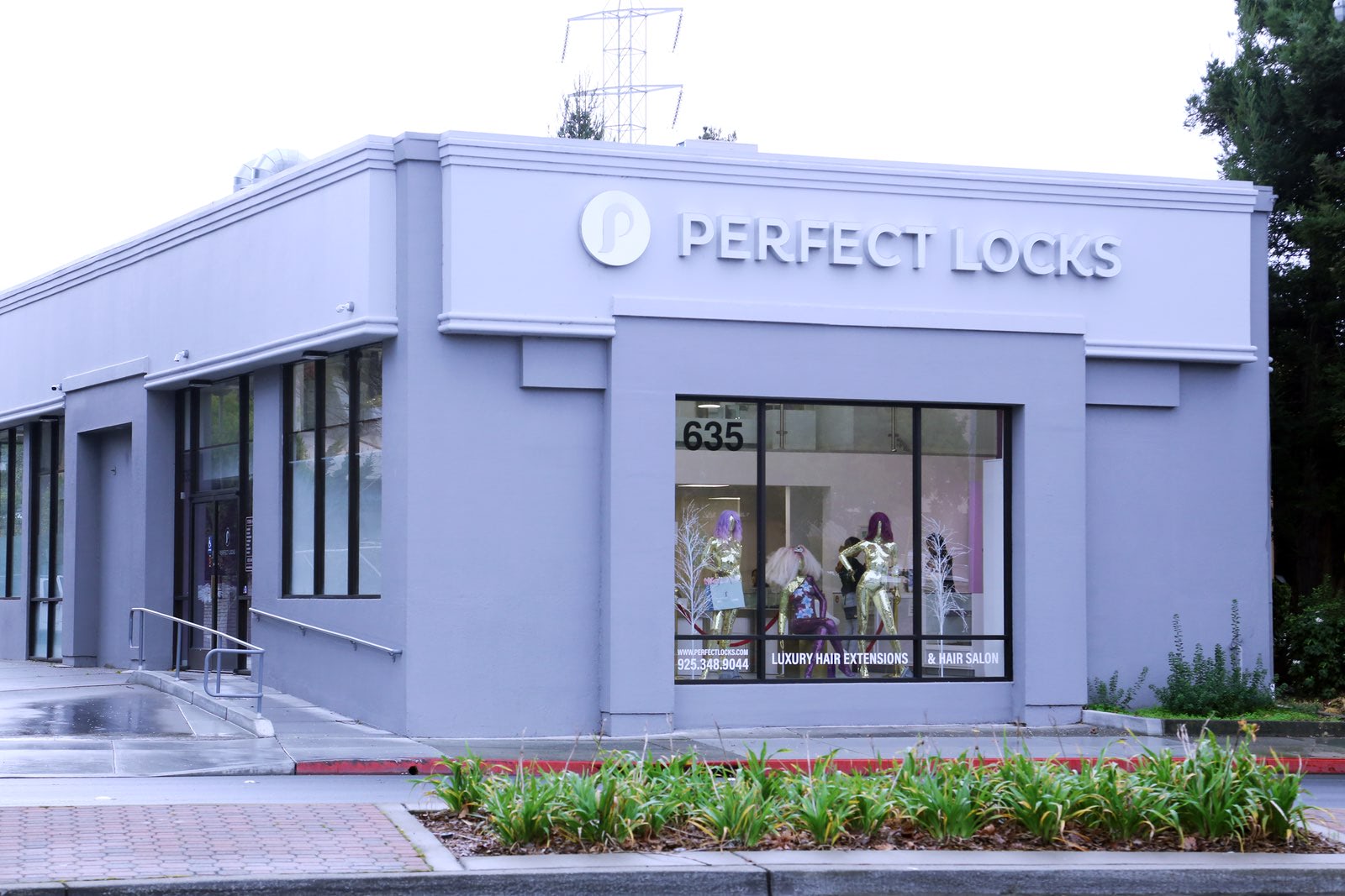outside of perfect locks building in walnut creek