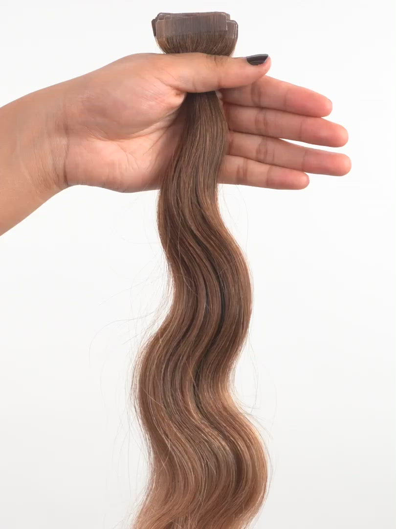 Wavy Classic Tape-In Hair Extensions product video preview